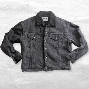 True vintage 90s levis sherpa